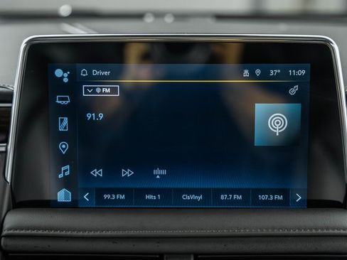 Used 2024 Chevrolet Tahoe High Country image 25