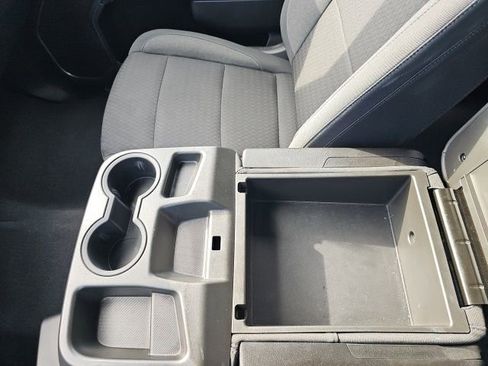 Used 2024 Chevrolet Silverado 1500 LT image 48