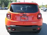 Used 2017 Jeep Renegade Trailhawk image 5