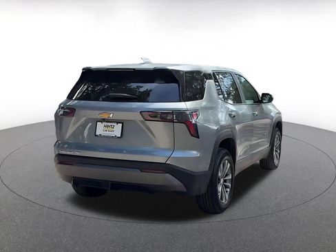 Used 2025 Chevrolet Equinox LT AWD/4WD image 14