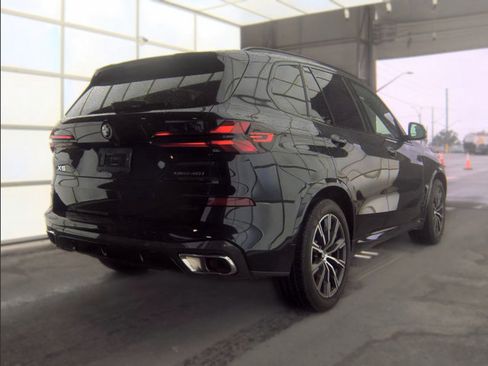 Used 2026 BMW X5 sDrive40i RWD image 2