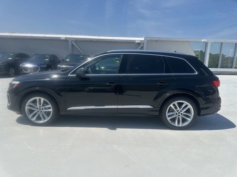 New 2025 Audi Q7 3.0T Premium Plus image 3