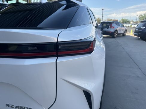 Used 2024 Lexus RZ 450e Premium image 13