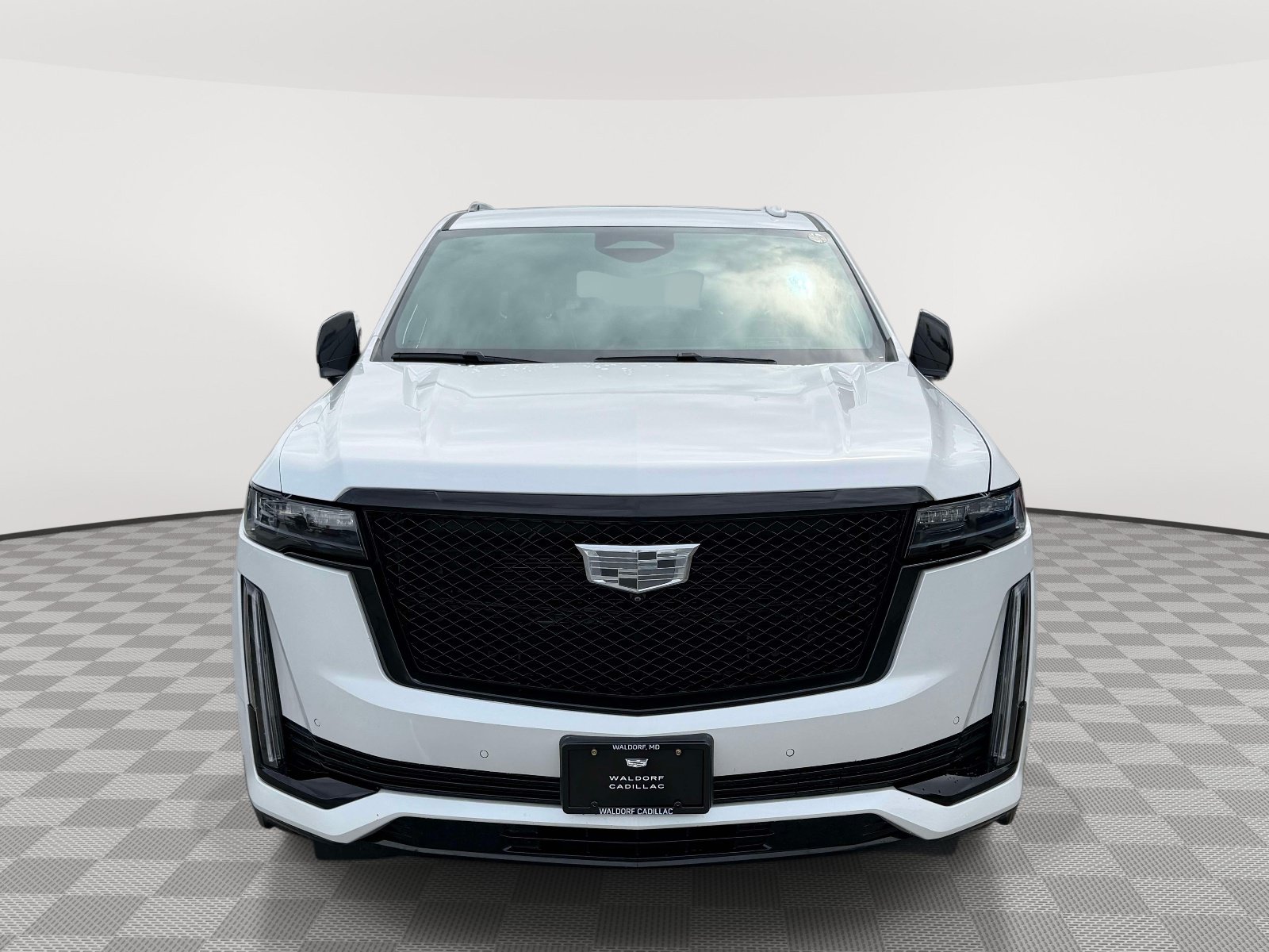Used 2023 Cadillac Escalade Sport Platinum w/ LPO, ONYX Package AWD/4WD image 6