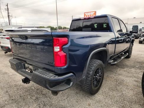 Used 2021 Chevrolet Silverado 2500 LTZ w/ LTZ Plus Package AWD/4WD image 5