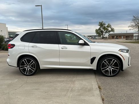 Certified 2025 BMW X5 xDrive40i w/ M Sport Package image 9