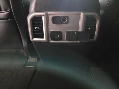 Used 2022 Ford F250 Lariat w/ Chrome Package image 81