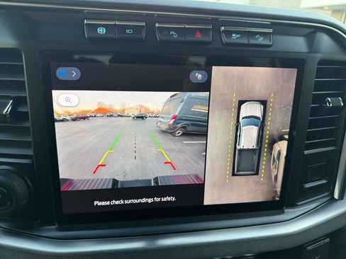 Used 2024 Ford F250 Platinum w/ FX4 Off-Road Package image 17