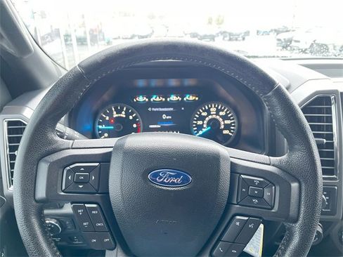 Used 2016 Ford F150 XLT w/ Equipment Group 301A Mid image 11