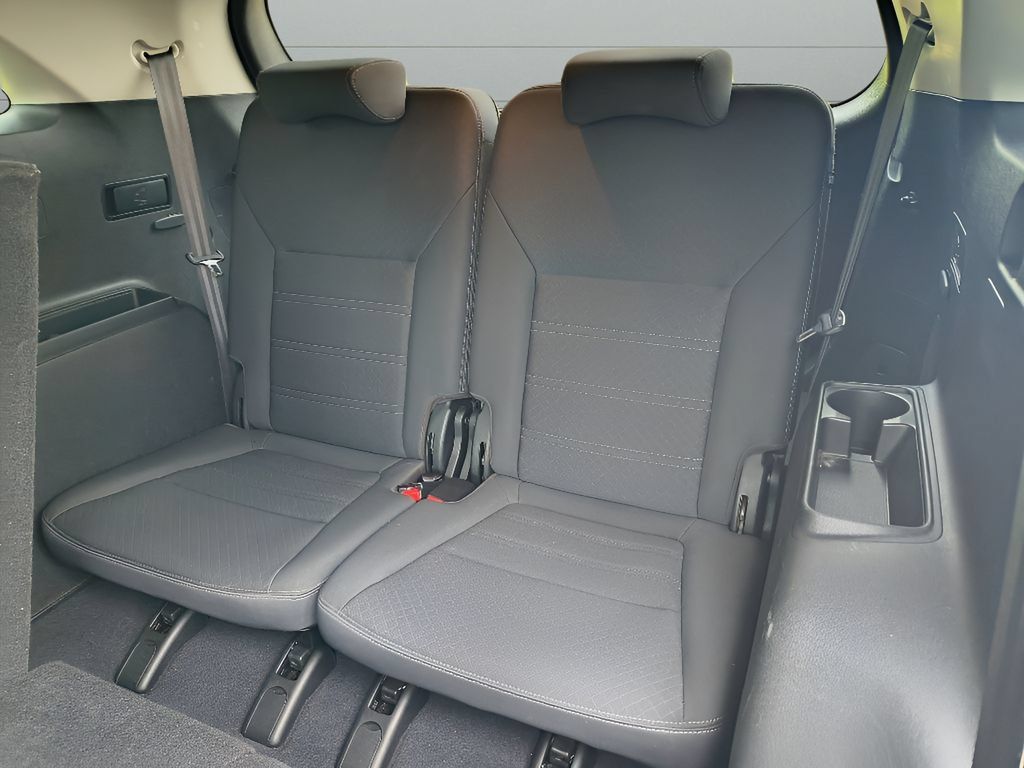 Used 2020 Kia Sorento FWD V6 image 25
