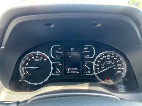 Certified 2019 Toyota Tundra TRD Pro AWD/4WD image 18