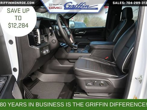 New 2026 GMC Sierra 1500 AT4X AWD/4WD image 8