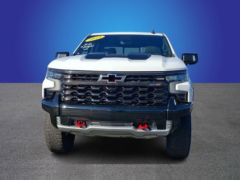 Used 2023 Chevrolet Silverado 1500 ZR2 w/ Technology Package image 2