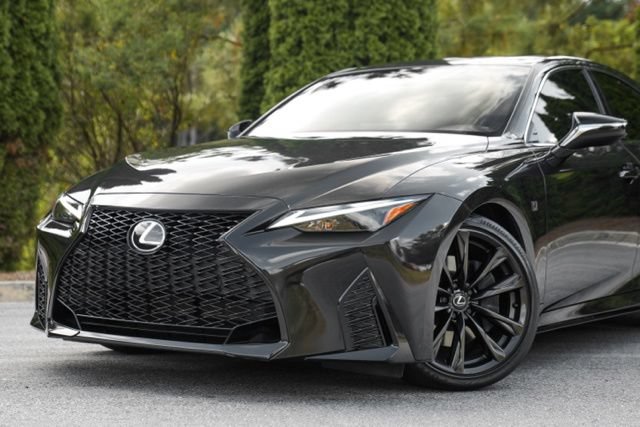 Used 2024 Lexus IS 300 F Sport RWD image 2