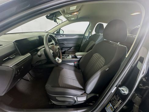 Used 2025 Kia K5 LXS image 13