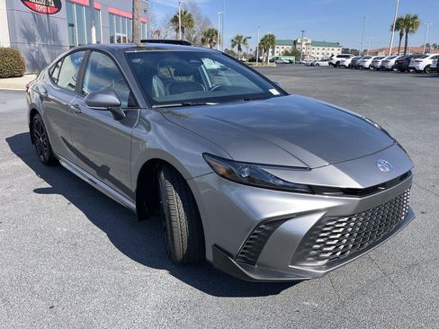 Certified 2026 Toyota Camry SE image 7