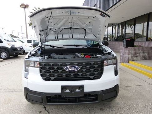 Used 2025 Ford Maverick XL w/ Equipment Group 102A image 8