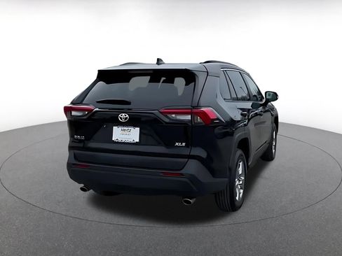 Used 2025 Toyota RAV4 XLE image 14