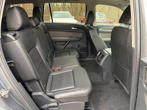 Used 2022 Volkswagen Atlas SE image 11
