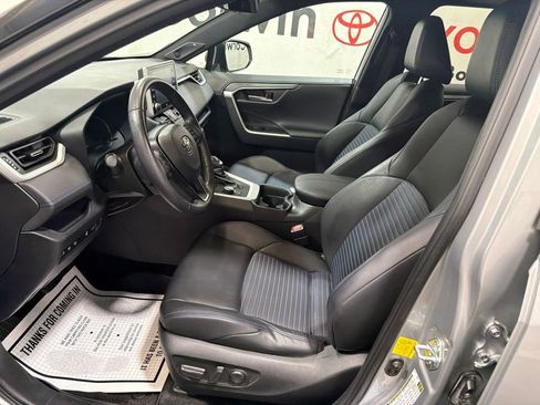 Used 2021 Toyota RAV4 XSE w/ XSE Grade Weather Package AWD/4WD image 24