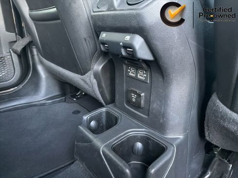 Certified 2022 Jeep Gladiator Overland AWD/4WD image 27