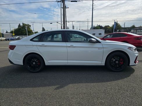 New 2025 Volkswagen Jetta GLI Autobahn image 3