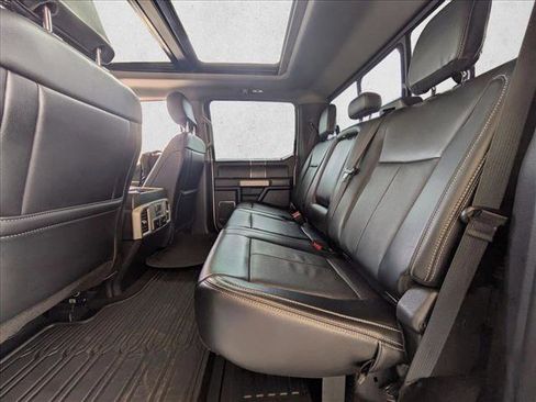 Used 2021 Ford F250 Lariat image 19