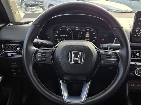 Used 2024 Honda Civic Touring image 12
