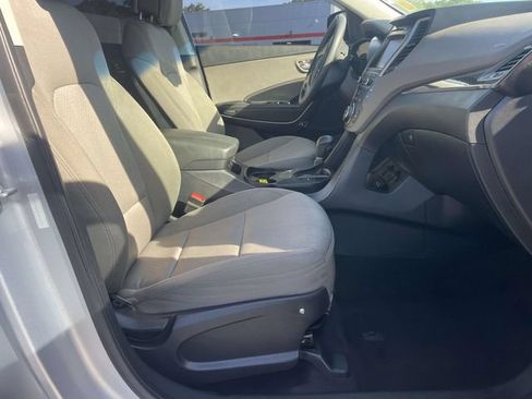 Used 2018 Hyundai Santa Fe Sport w/ 2.4L Value Package 02 FWD image 11
