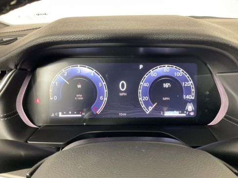 New 2025 Jeep Grand Cherokee Laredo X image 14