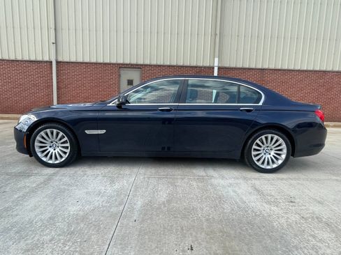 Used 2012 BMW 750Li xDrive image 5