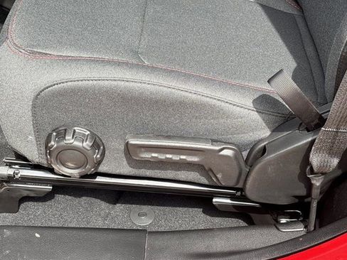 New 2026 Jeep Wrangler Rubicon w/ Xtreme 35 Tire Package image 18