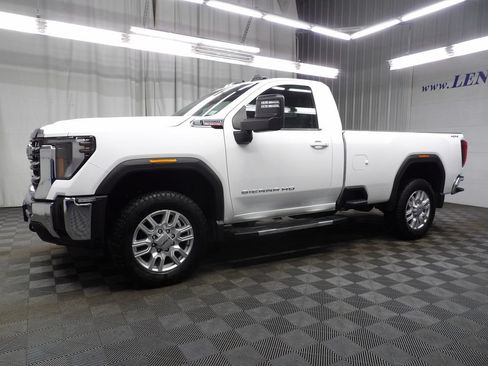 Used 2024 GMC Sierra 3500 SLE w/ SLE Convenience Package AWD/4WD image 7