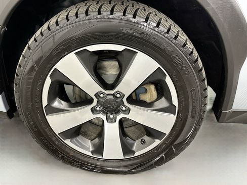 Used 2014 Subaru Crosstrek Touring AWD/4WD image 30