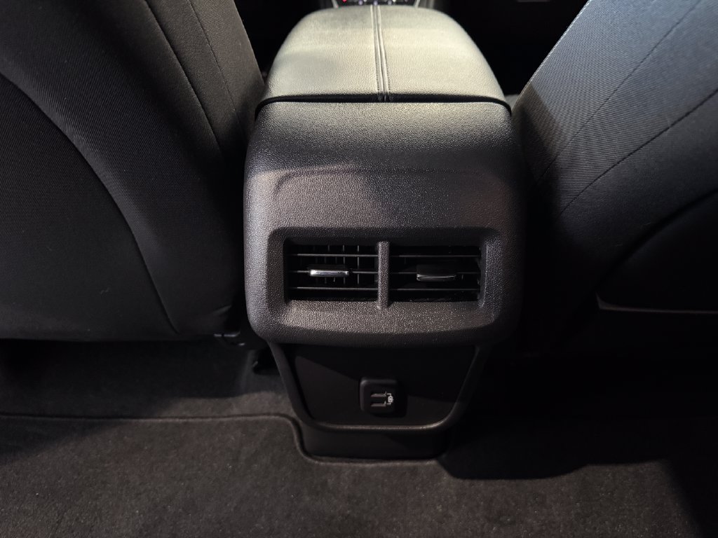 Certified 2023 GMC Terrain SLE w/ Elevation Edition AWD/4WD image 26