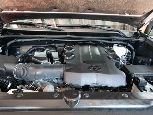 Used 2023 Toyota 4Runner Limited image 31