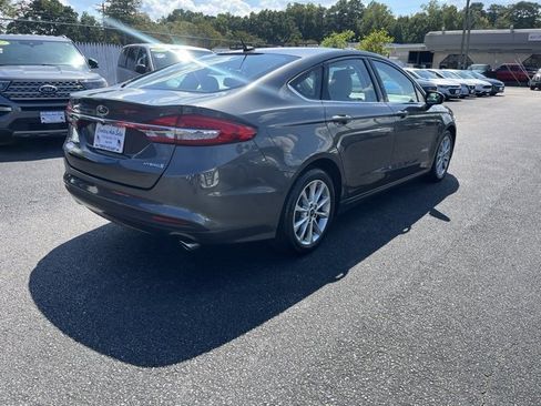 Used 2017 Ford Fusion S image 5