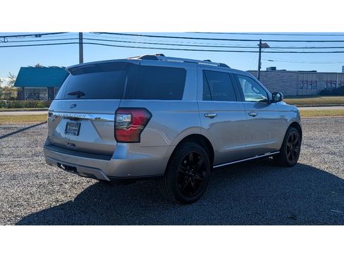 Used 2020 Ford Expedition Limited w/ Special Edition Package image 7