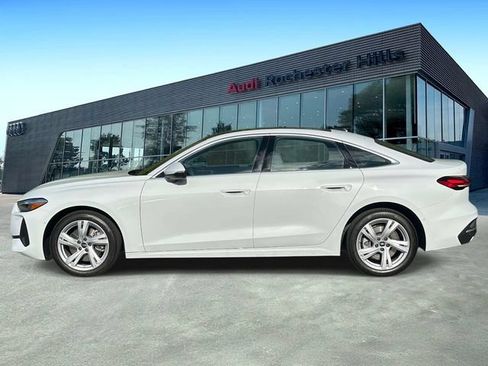 Used 2025 Audi A5 2.0T Premium AWD/4WD image 2