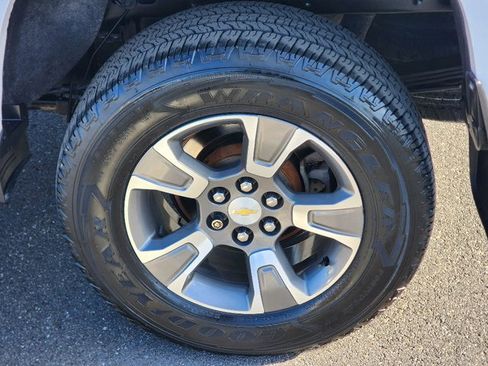Used 2017 Chevrolet Colorado Z71 image 15