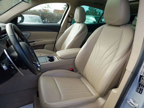 Certified 2023 Maserati Grecale GT image 23