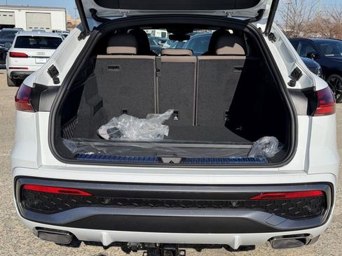 New 2025 Audi Q5 Premium Plus image 15