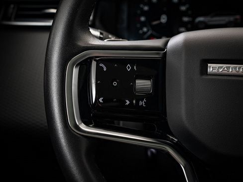 Used 2023 Land Rover Range Rover Velar R-Dynamic S image 28