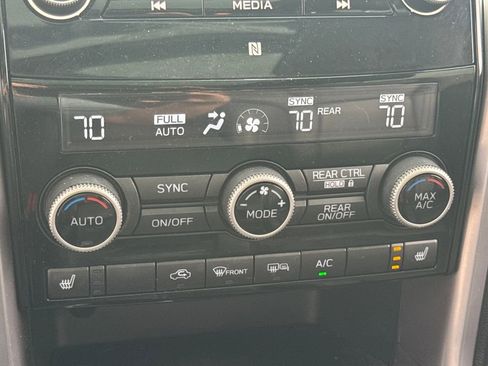 Used 2022 Subaru Ascent Limited w/ Technology Package image 27