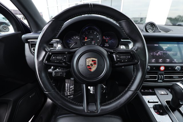 Used 2022 Porsche Macan AWD/4WD image 11