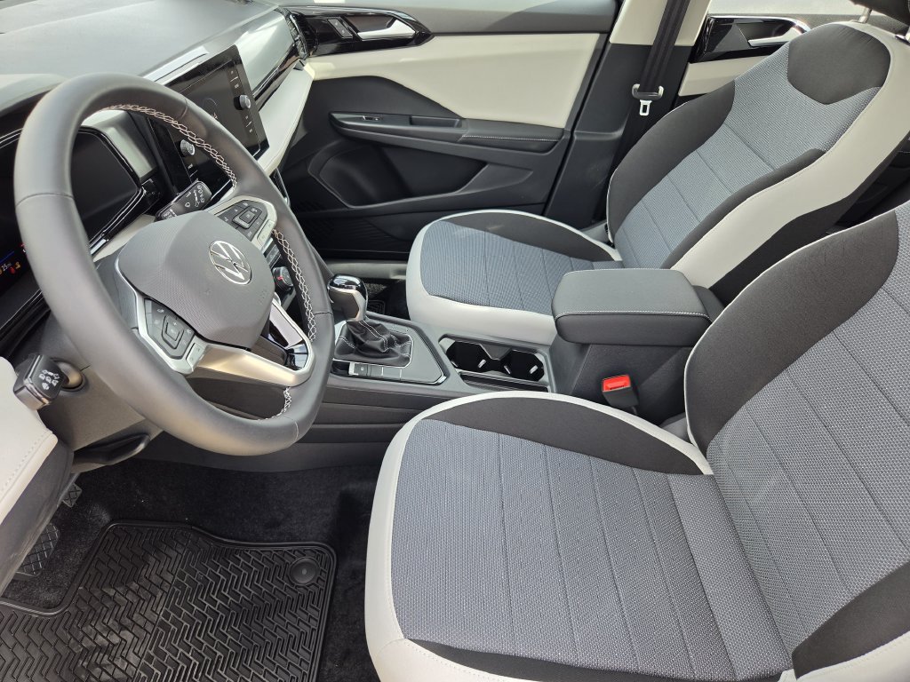 New 2027 Volkswagen Taos S FWD image 11