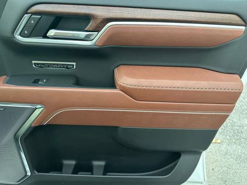 Used 2025 GMC Sierra 1500 Denali Ultimate image 22