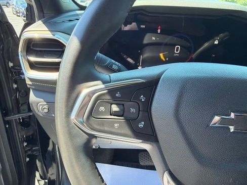 Used 2025 Chevrolet TrailBlazer ACTIV w/ Convenience Package AWD/4WD image 23