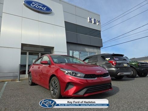 Used 2023 Kia Forte LXS image 1