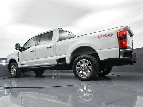 Used 2025 Ford F250 Lariat w/ Lariat Ultimate Package AWD/4WD image 34